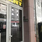 1 St Plaza De Luxe *